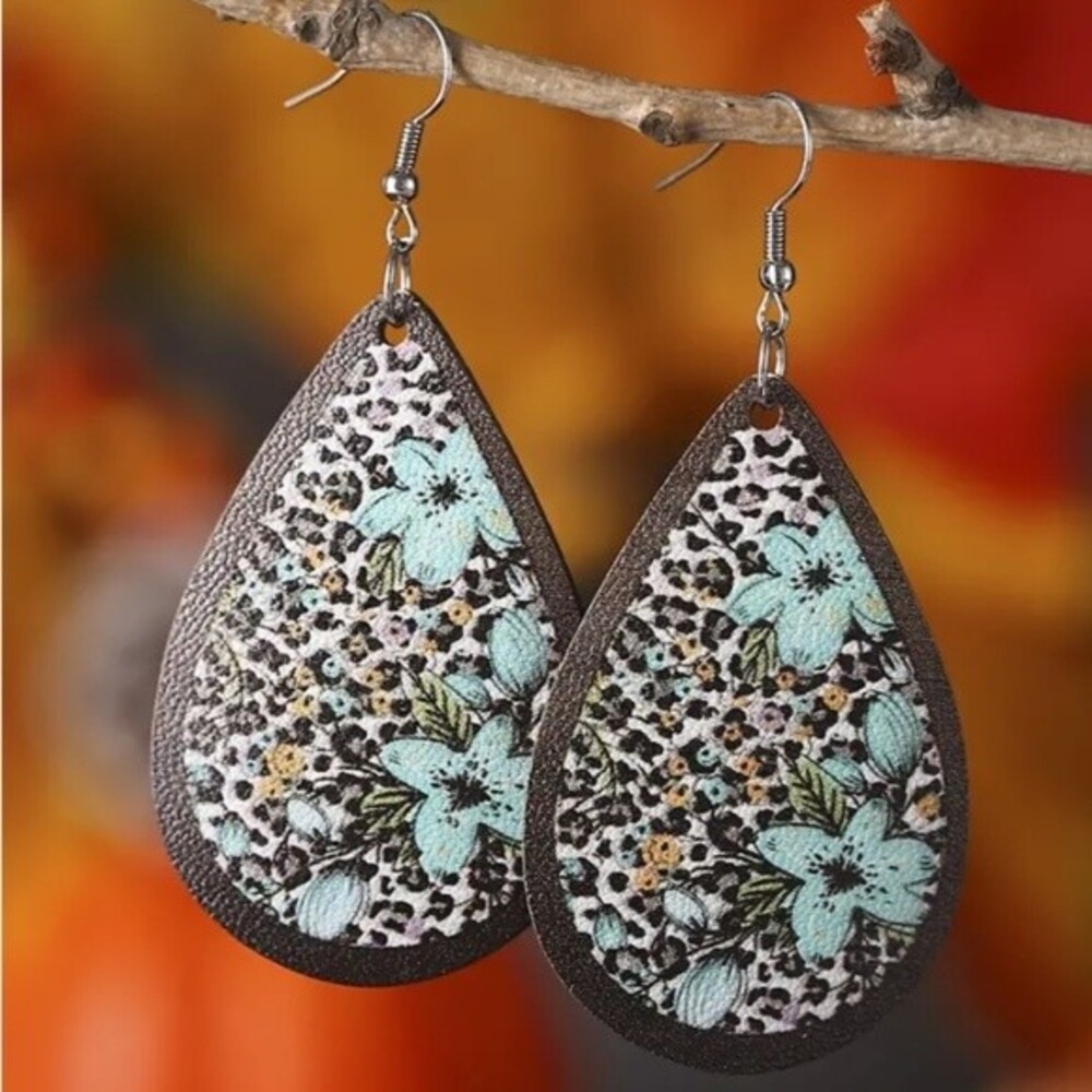 New Faux Leather Elegant Flower Leopard Print Teardrop Boho Earrings Blue/Black